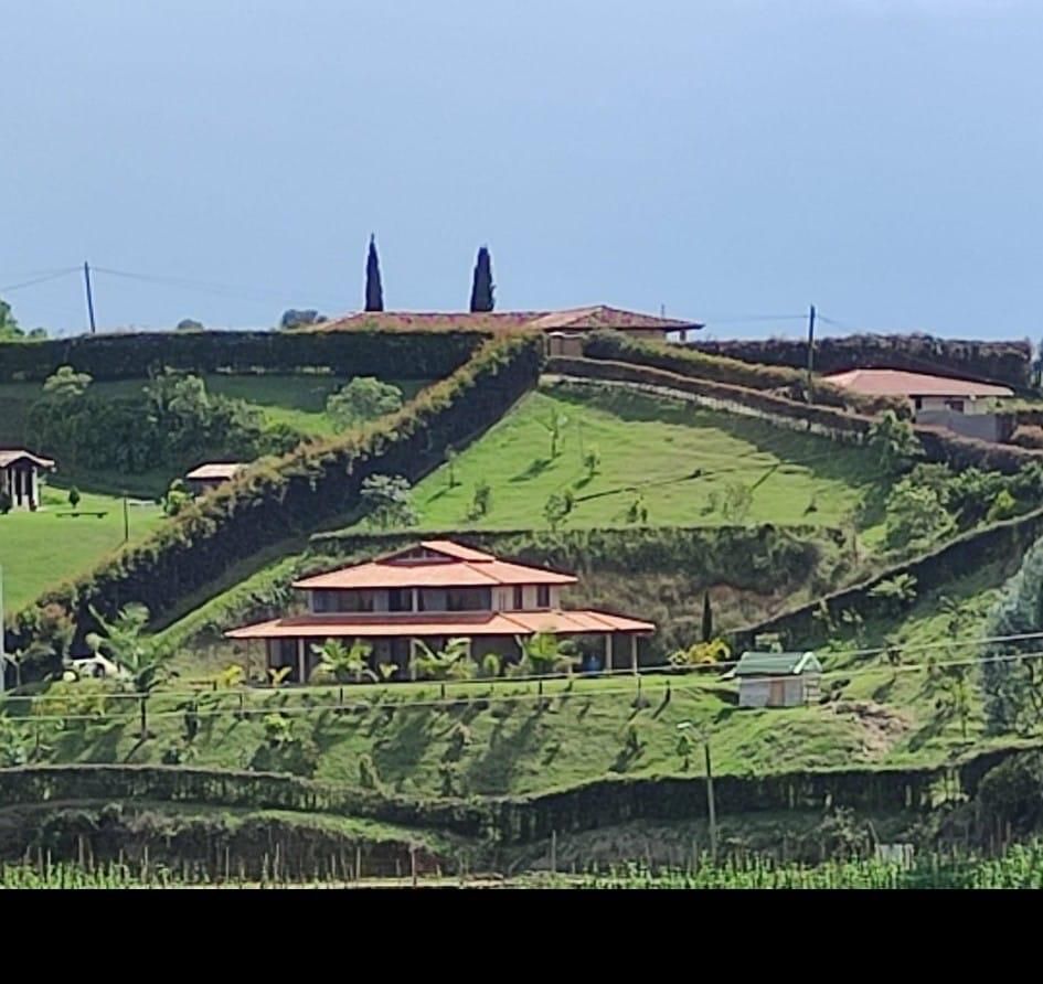 Finca en venta Antioquia Rionegro Rionegro 285 m2 Habitaciones 4 Baños 3 Garajes 1 Precio $850000000