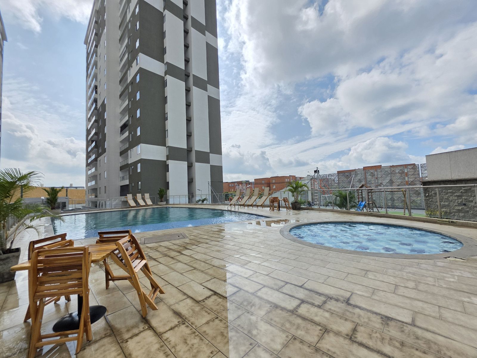 Apartamento en venta Valle Del Cauca Cali Lili 117 m2 Habitaciones 3 Baños 3 Garajes 1 Precio $620000000