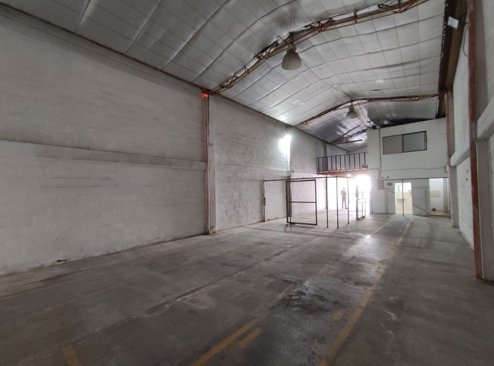 Bodega en venta Antioquia Medellín Trinidad 288 m2 Habitaciones 0 Baños 3 Garajes 0 Precio $1600000000