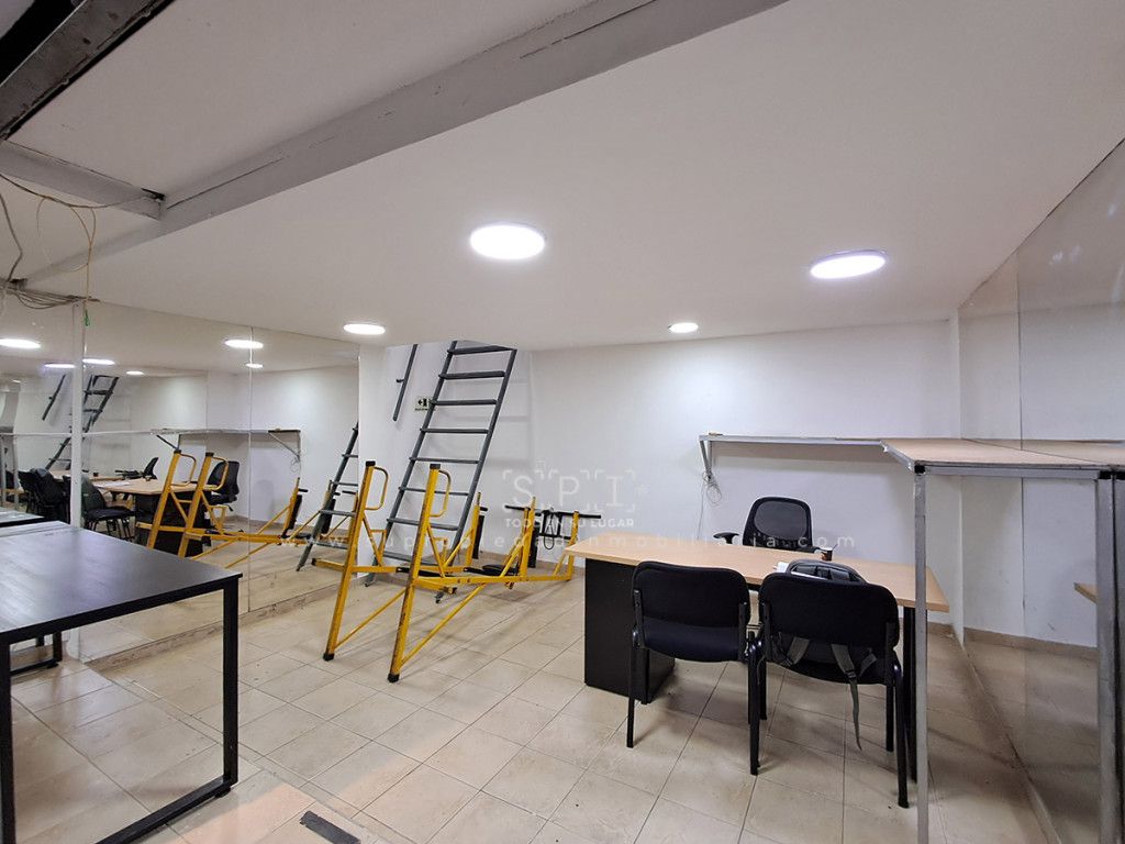 Local en arriendo Cundinamarca Bogotá Las Nieves 30 m2 Habitaciones 0 Baños 1 Garajes 0 Precio $2600000