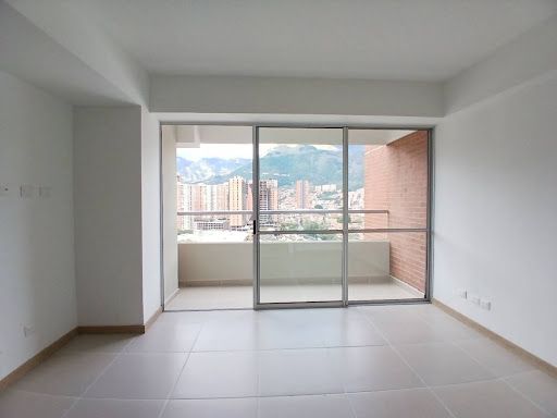 Apartamento en arriendo Antioquia Bello La Gran Avenida 62 m2 Habitaciones 2 Baños 2 Garajes 1 Precio $2600000