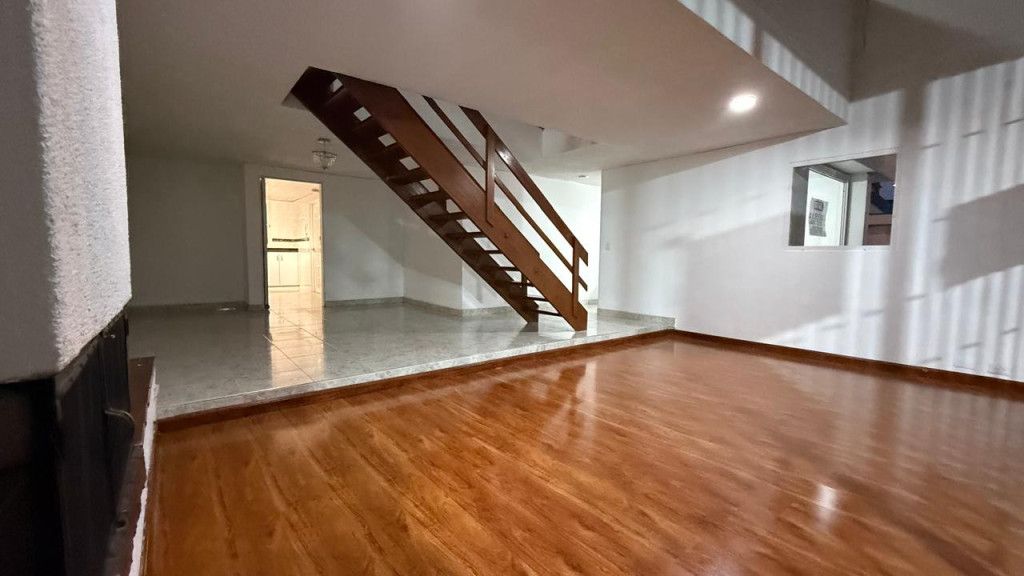 Casa en venta Cundinamarca Bogotá Los Andes Norte 264 m2 Habitaciones 4 Baños 4 Garajes 4 Precio $1370000000