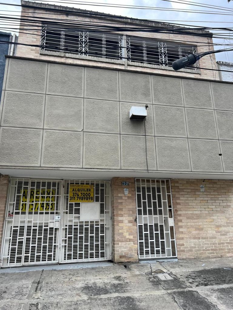 Bodega en arriendo Valle Del Cauca Cali San Nicolás 350 m2 Habitaciones 0 Baños 3 Garajes 0 Precio $4000000