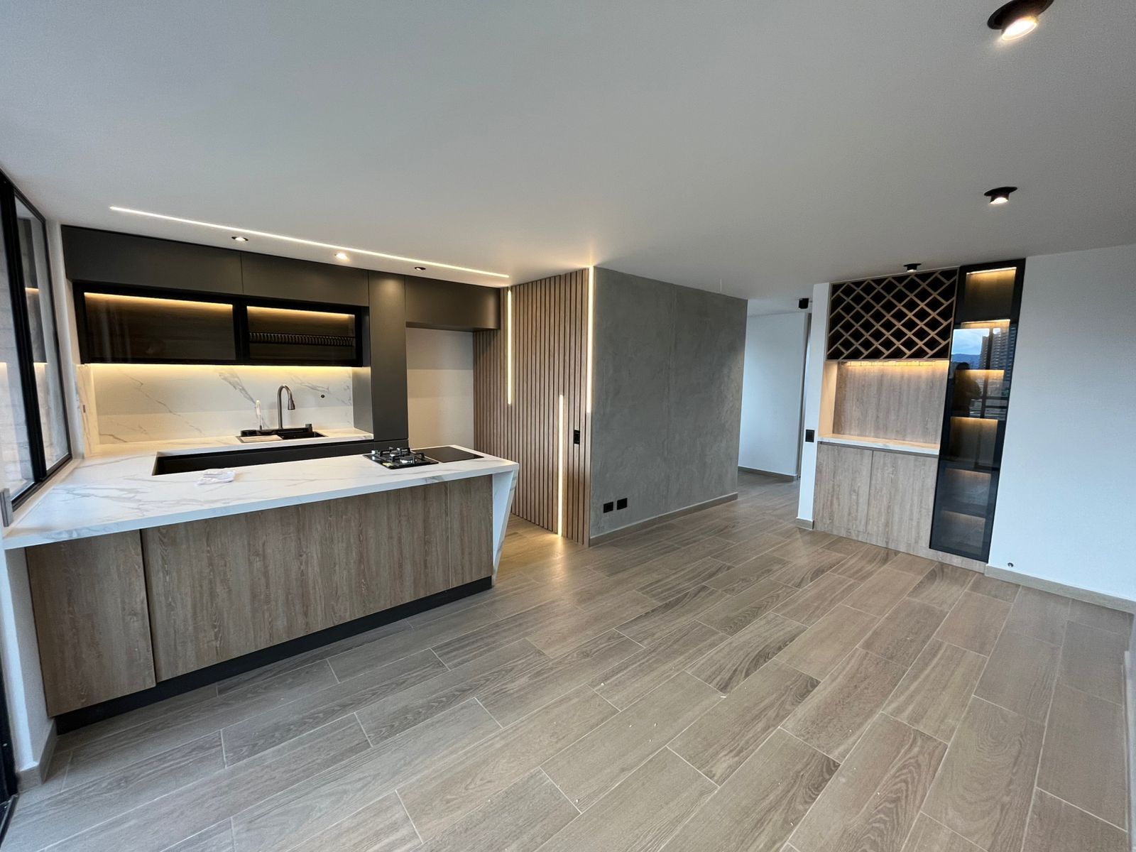 Apartamento en arriendo Antioquia Rionegro San Antonio 75 m2 Habitaciones 2 Baños 2 Garajes 1 Precio $3200000