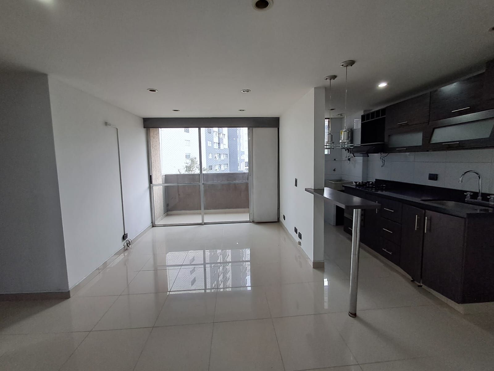 Apartamento en arriendo Antioquia Itagüí Santa Catalina 63 m2 Habitaciones 3 Baños 2 Garajes 1 Precio $2500000