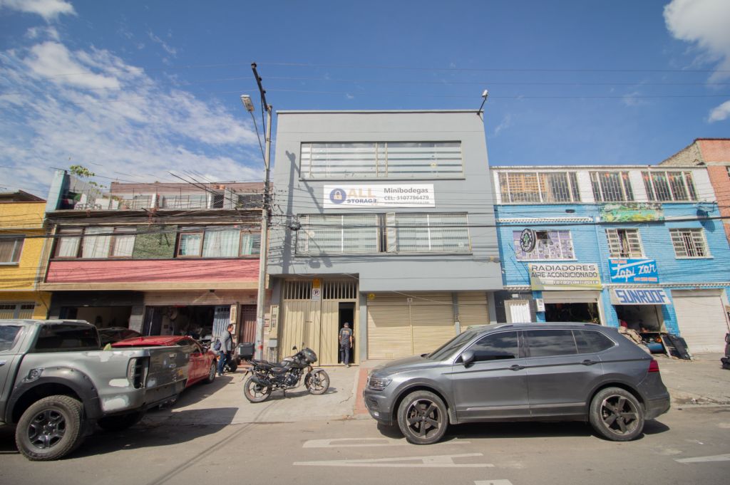 Bodega en arriendo Cundinamarca Bogotá Benjamin Herrera 495 m2 Habitaciones 0 Baños 3 Garajes 1 Precio $18000000