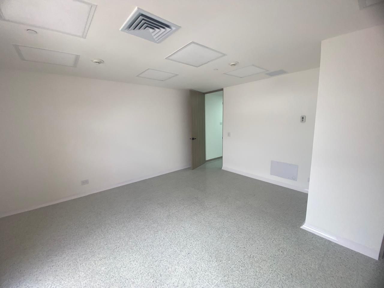 Consultorio en arriendo Antioquia Medellín Calle Nueva 37 m2 Habitaciones 0 Baños 1 Garajes 1 Precio $4700000