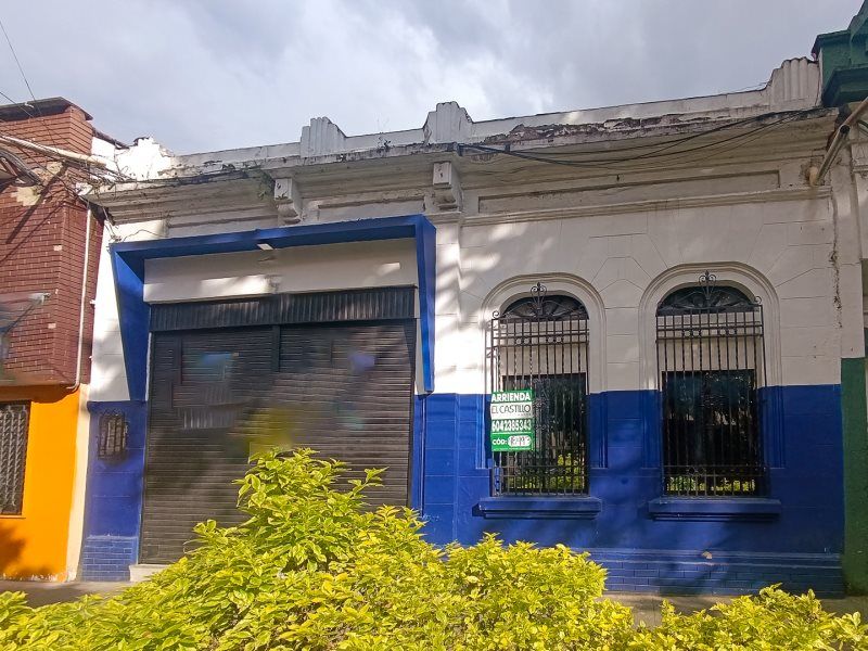 Oficina en arriendo Antioquia Medellín Prado 400 m2 Habitaciones 0 Baños 6 Garajes 0 Precio $12000000