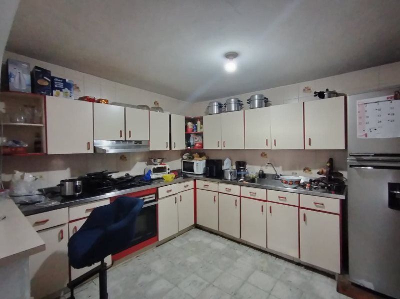 Casa en venta Antioquia Medellín Santa Rosa De Lima 142 m2 Habitaciones 5 Baños 3 Garajes 0 Precio $650000000