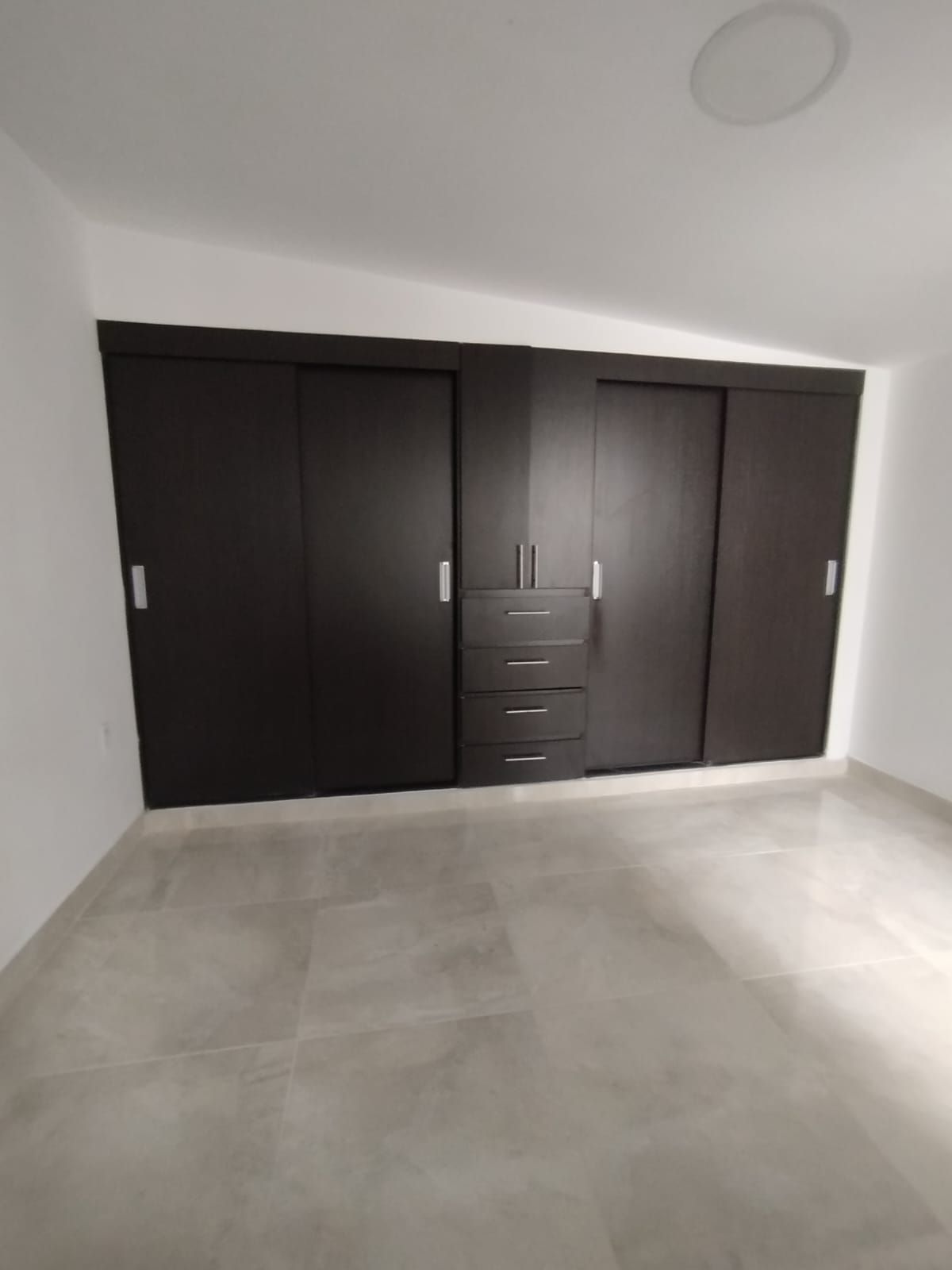 Casa en arriendo Santander Bucaramanga Terrazas 220 m2 Habitaciones 6 Baños 4 Garajes 4 Precio $5000000