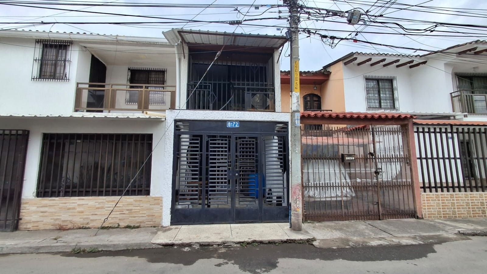 Casa en venta Valle Del Cauca Cali Los Guaduales 60 m2 Habitaciones 3 Baños 3 Garajes 1 Precio $325000000