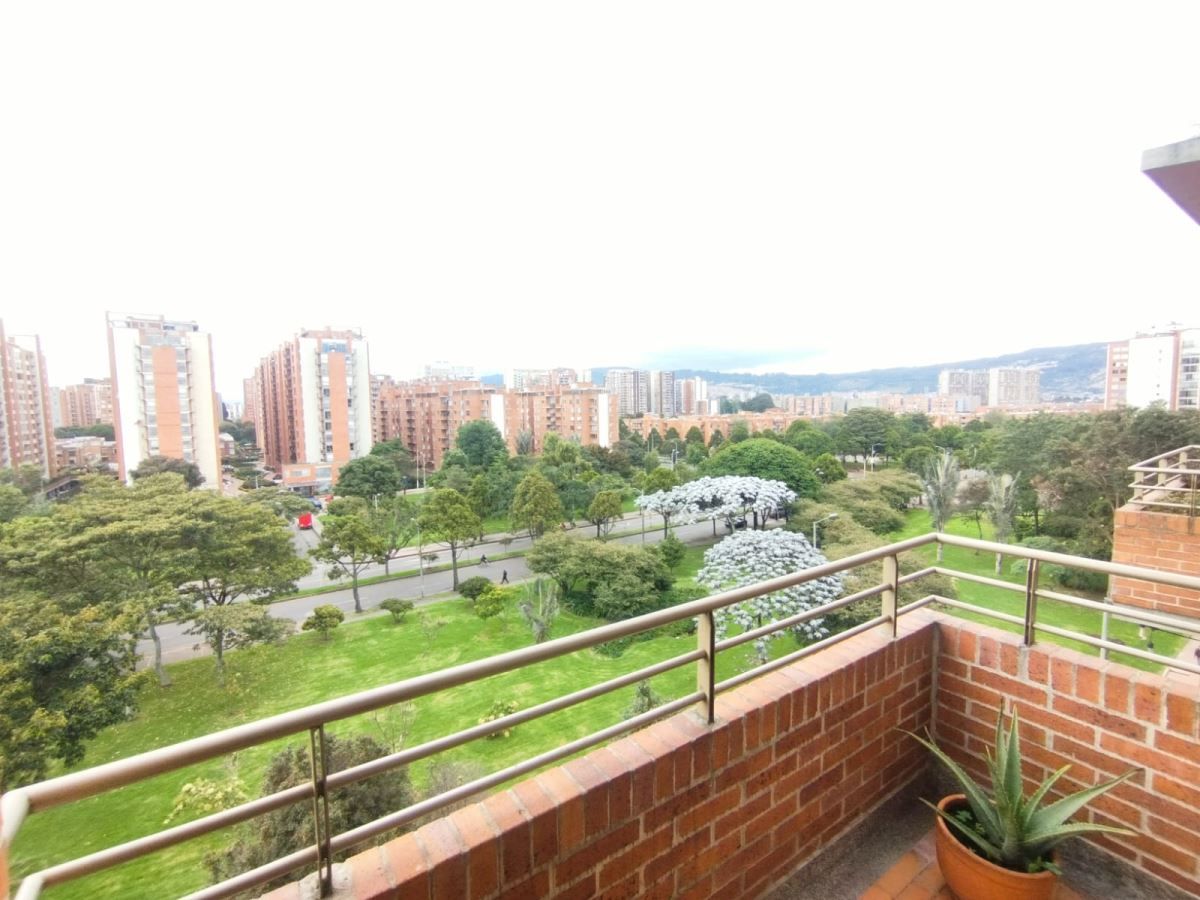 Apartamento en arriendo Cundinamarca Bogotá Mazurén 120 m2 Habitaciones 4 Baños 3 Garajes 2 Precio $6090000