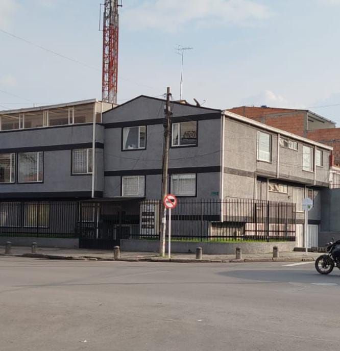 Apartamento en arriendo Cundinamarca Bogotá Bavaria 60 m2 Habitaciones 2 Baños 1 Garajes 1 Precio $1600000