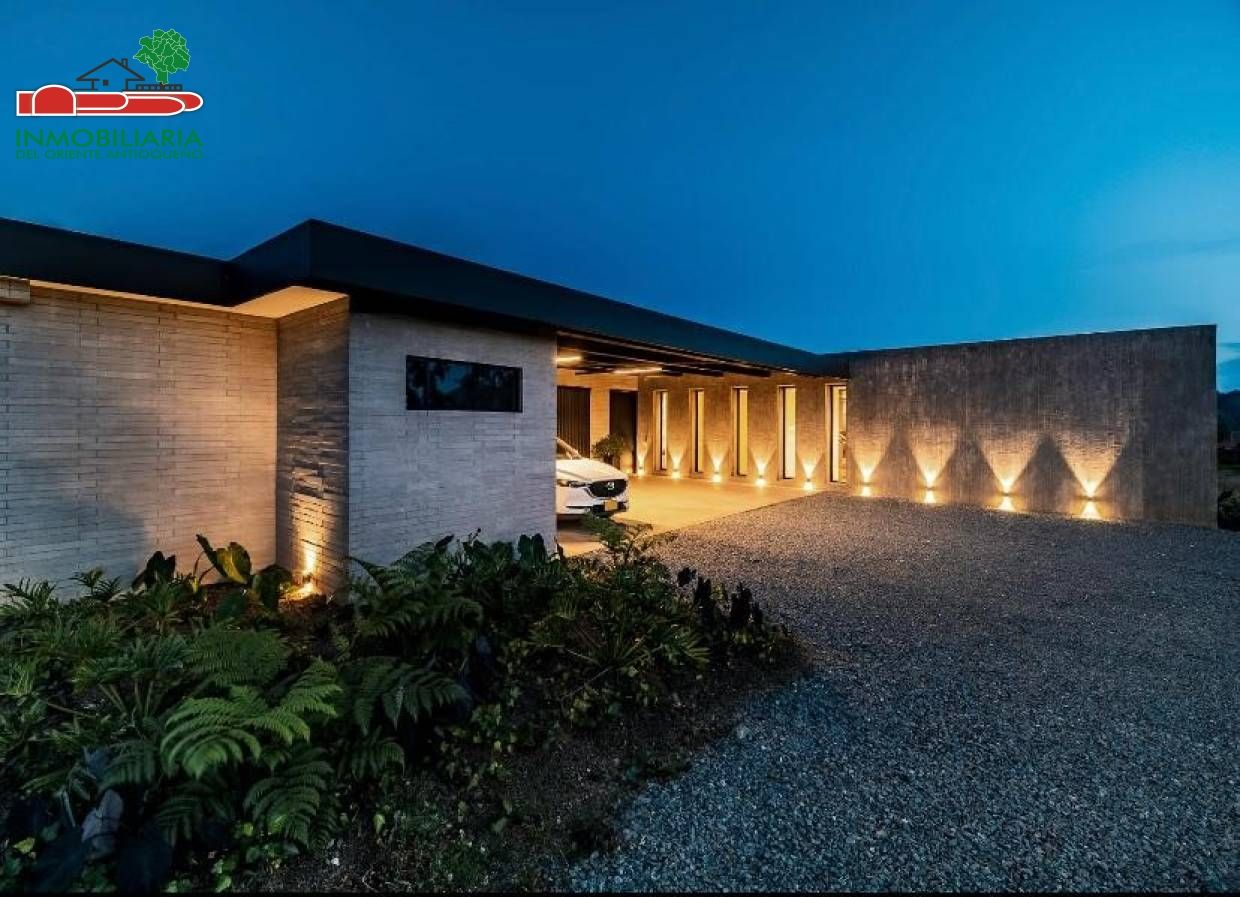 Finca en venta Antioquia El Retiro El Retiro 5000 m2 Habitaciones 4 Baños 5 Garajes 3 Precio $3600000000
