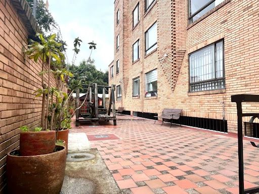 Apartamento en venta Cundinamarca Bogotá El Contador 104 m2 Habitaciones 3 Baños 3 Garajes 2 Precio $630000000