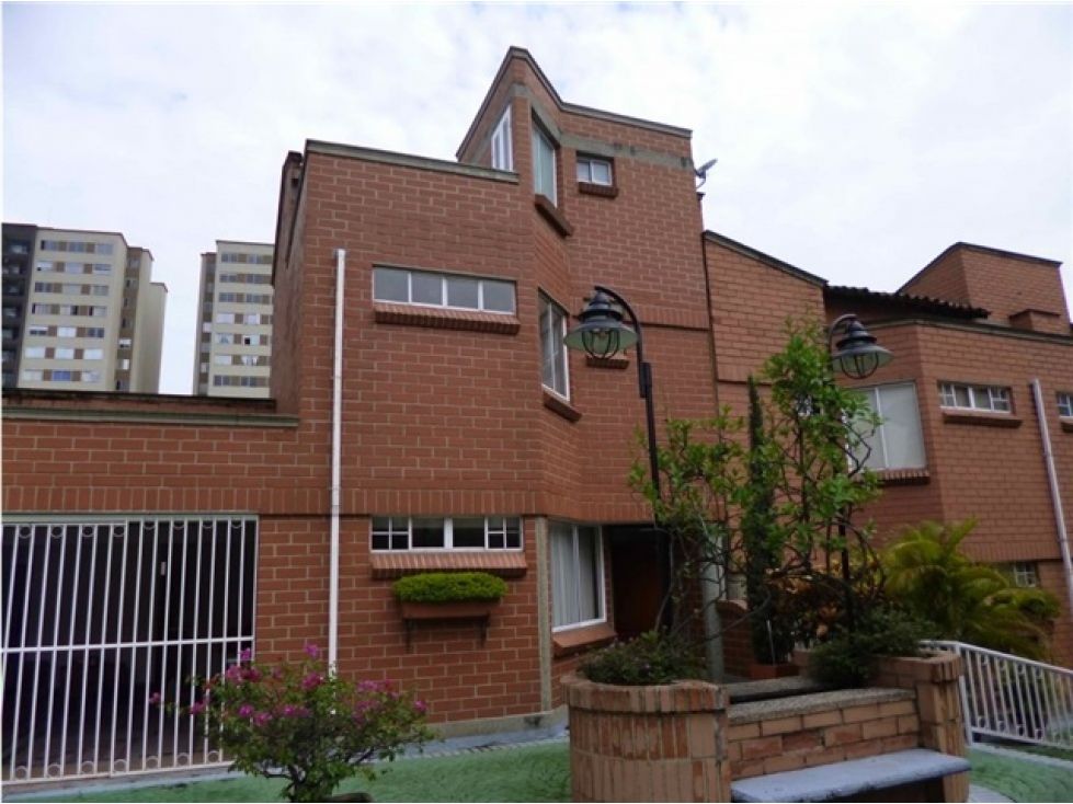 Casa en venta Antioquia Medellín La Palma 192 m2 Habitaciones 4 Baños 5 Garajes 2 Precio $850000000