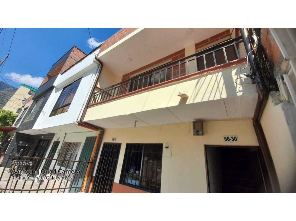 Casa en venta Antioquia Bello Urbanización Villa María 120 m2 Habitaciones 6 Baños 2 Garajes 1 Precio $360000000