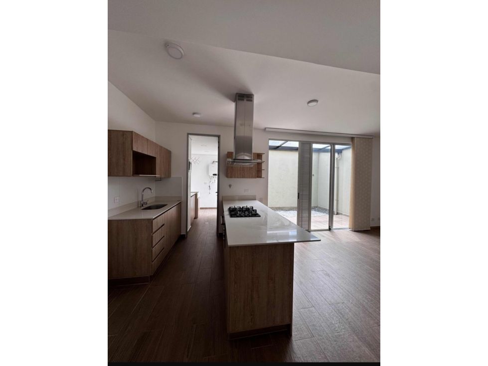 Casa en arriendo Antioquia La Ceja La Ceja 140 m2 Habitaciones 3 Baños 4 Garajes 1 Precio $4400000