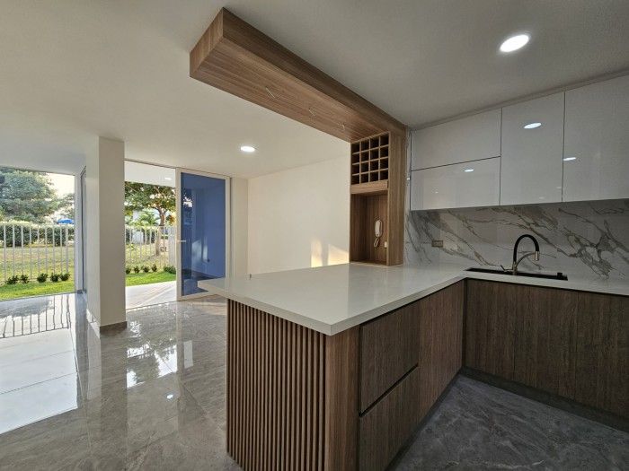 Casa en arriendo Valle Del Cauca Jamundí Cn Almendros Del Castillo 140 m2 Habitaciones 3 Baños 3 Garajes 2 Precio $2800000