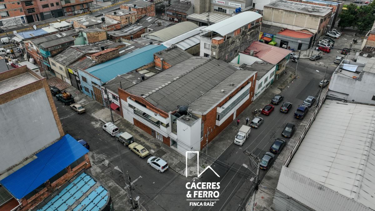 Edificio en arriendo Cundinamarca Bogotá Once De Noviembre 1100 m2 Habitaciones 0 Baños 0 Garajes 2 Precio $40000000