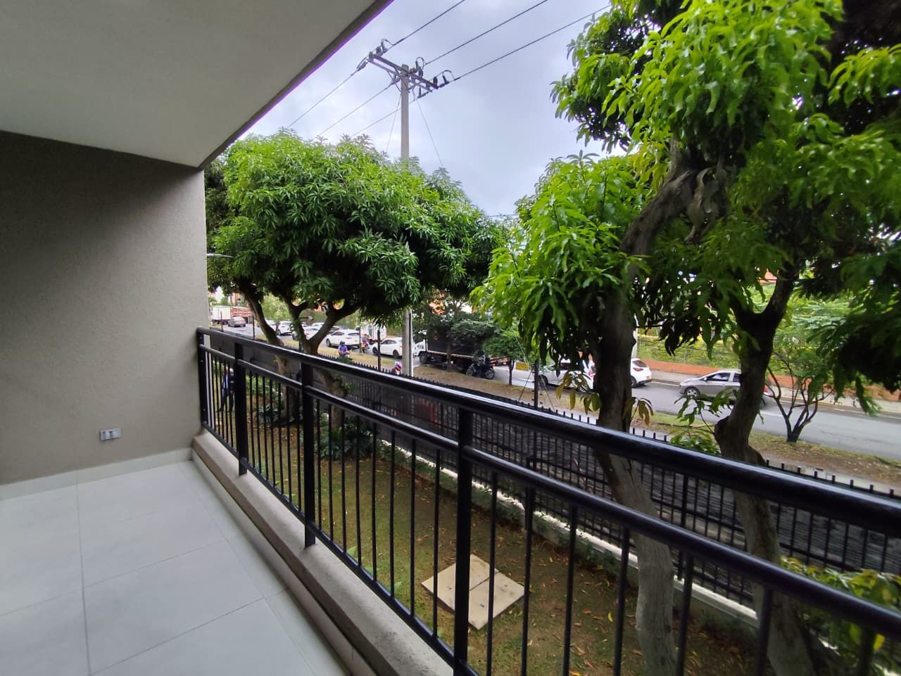 Apartamento en arriendo Valle Del Cauca Cali Parcelacion Piedra Grande 84 m2 Habitaciones 2 Baños 2 Garajes 1 Precio $2300000