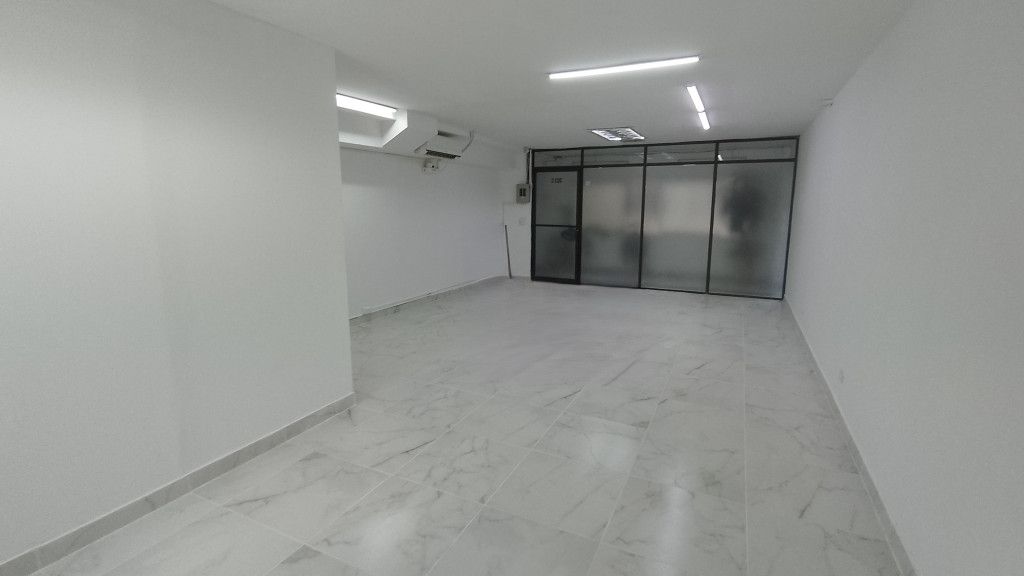 Oficina en arriendo Valle Del Cauca Cali El Gran Limonar 56 m2 Habitaciones 0 Baños 1 Garajes 0 Precio $2500000