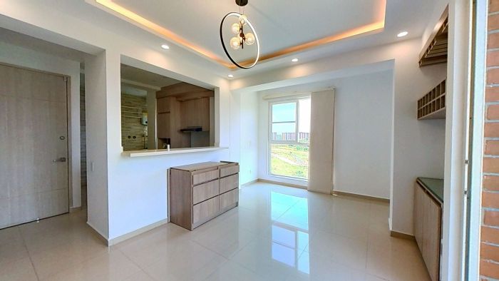 Apartamento en venta Valle Del Cauca Cali Conjunto Residencial Reserva Carmesi 73 m2 Habitaciones 3 Baños 2 Garajes 1 Precio $400000000