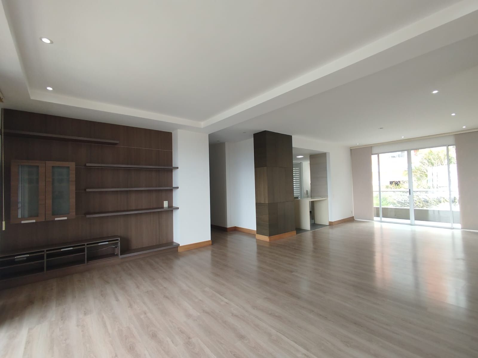 Apartamento en venta Risaralda Pereira El Rosal 166 m2 Habitaciones 3 Baños 3 Garajes 2 Precio $1200000000