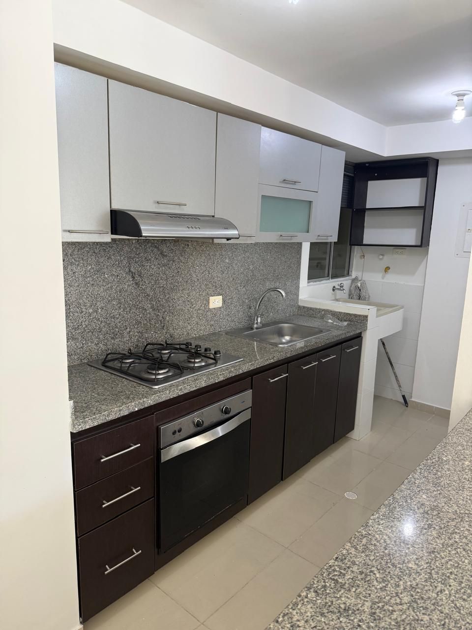 Apartamento en arriendo Atlántico Barranquilla Cr Rincon 9472 78 m2 Habitaciones 3 Baños 2 Garajes 1 Precio $2400000