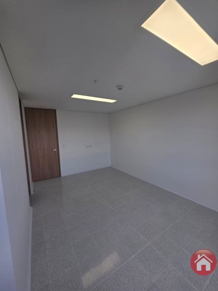 Oficina en arriendo Antioquia Medellín Lorena 29 m2 Habitaciones 0 Baños 1 Garajes 0 Precio $5200000