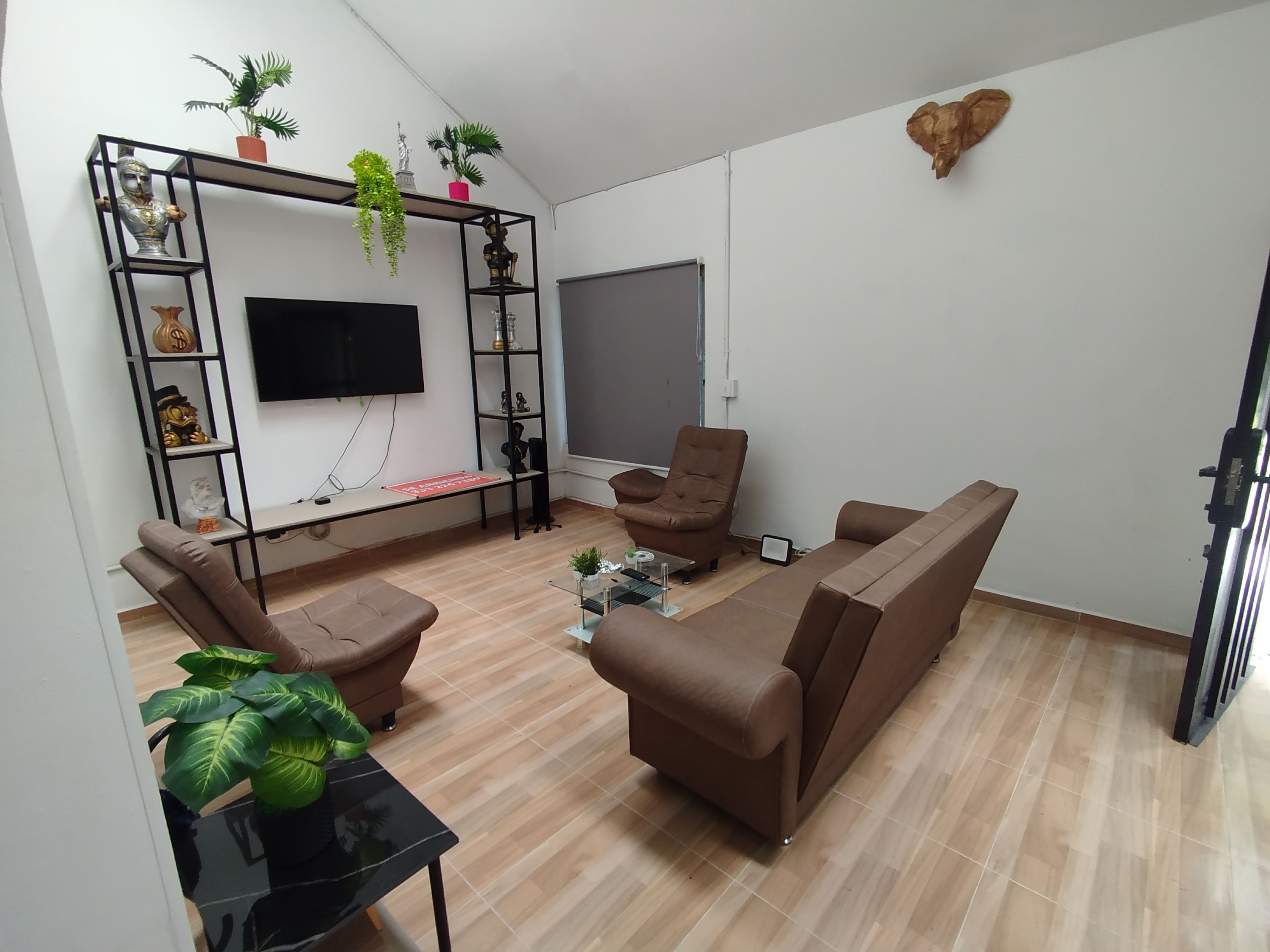 Casa en arriendo Antioquia Medellín Rosales 170 m2 Habitaciones 7 Baños 4 Garajes 2 Precio $15000000