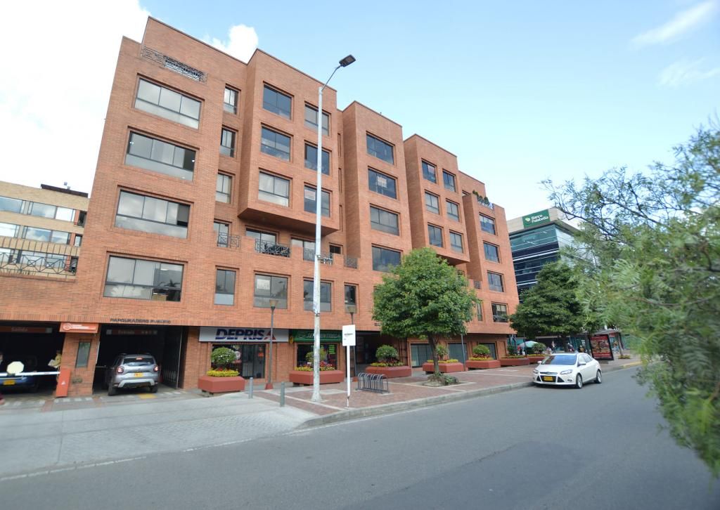 Oficina en arriendo Cundinamarca Bogotá Santa Barbara Occidental 60 m2 Habitaciones 0 Baños 1 Garajes 1 Precio $3422000