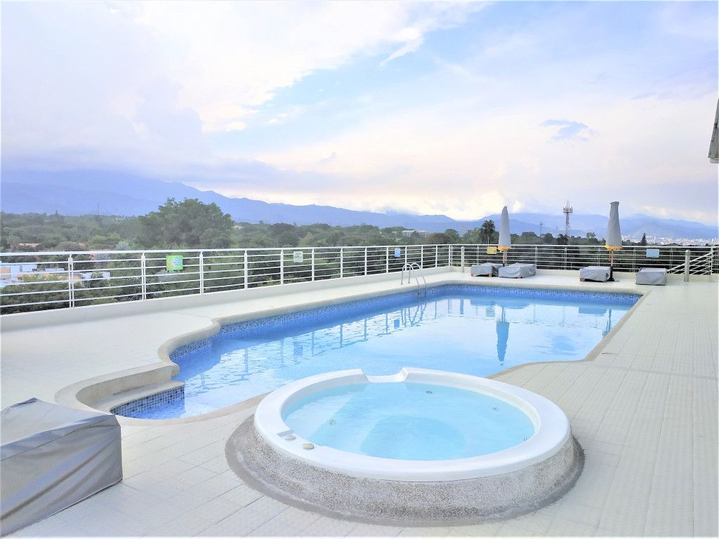 Apartamento en venta Valle Del Cauca Cali Parcelaciones Pance 197 m2 Habitaciones 3 Baños 4 Garajes 2 Precio $750000000