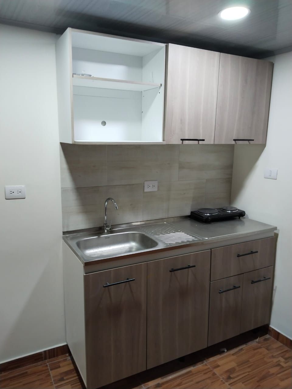 Apartaestudio en arriendo Cundinamarca Bogotá Trinidad Galan 21 m2 Habitaciones 1 Baños 1 Garajes 1 Precio $900000