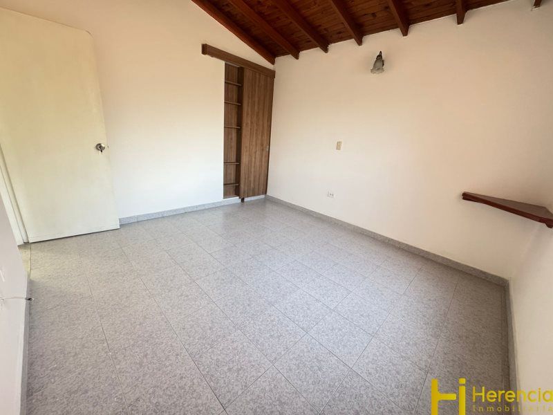 Casa en arriendo Antioquia Medellín Belen 135 m2 Habitaciones 5 Baños 3 Garajes 0 Precio $3500000