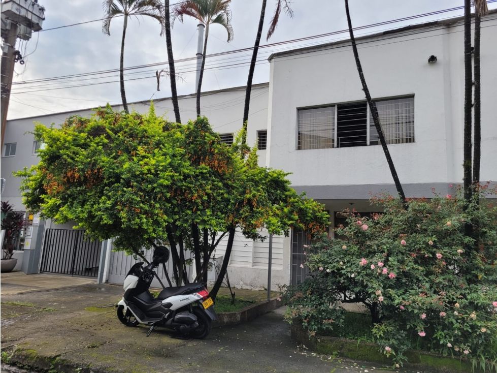 Bodega en venta Antioquia Medellín Noel 295 m2 Habitaciones 0 Baños 1 Garajes 0 Precio $2600000000