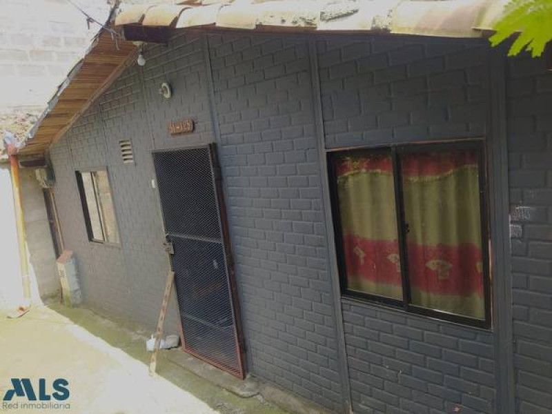 Casa en venta Antioquia Medellín La Francia 206 m2 Habitaciones 5 Baños 2 Garajes 0 Precio $1000000000