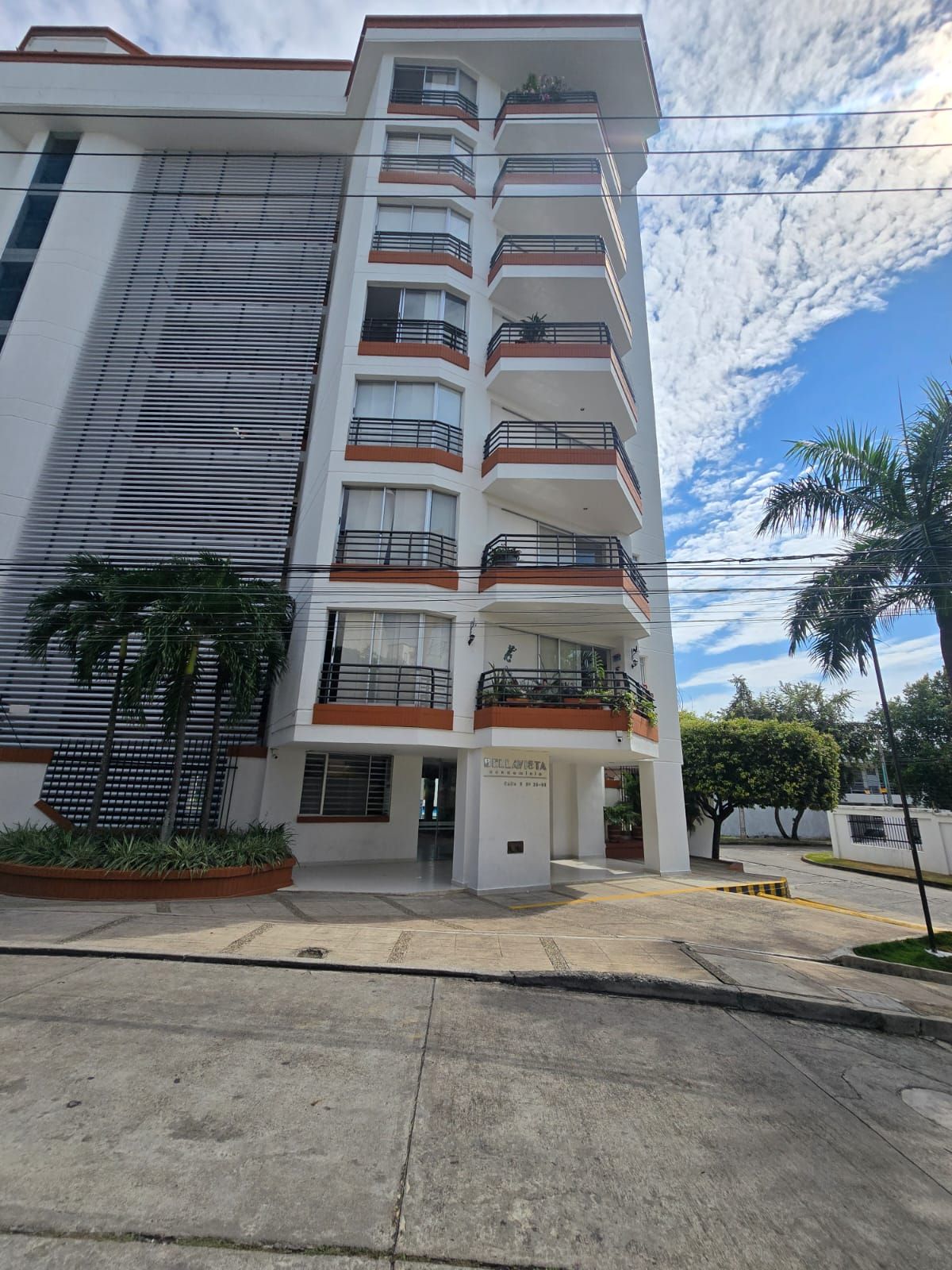 Apartamento en venta Huila Neiva Prado Alto 155 m2 Habitaciones 3 Baños 2 Garajes 2 Precio $650000000