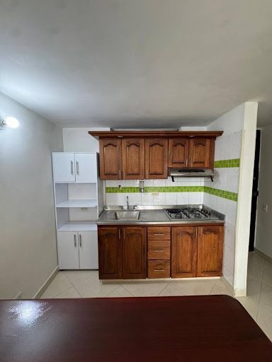 Apartamento en arriendo Antioquia Medellín Asomadera No1 58 m2 Habitaciones 3 Baños 2 Garajes 1 Precio $2400000