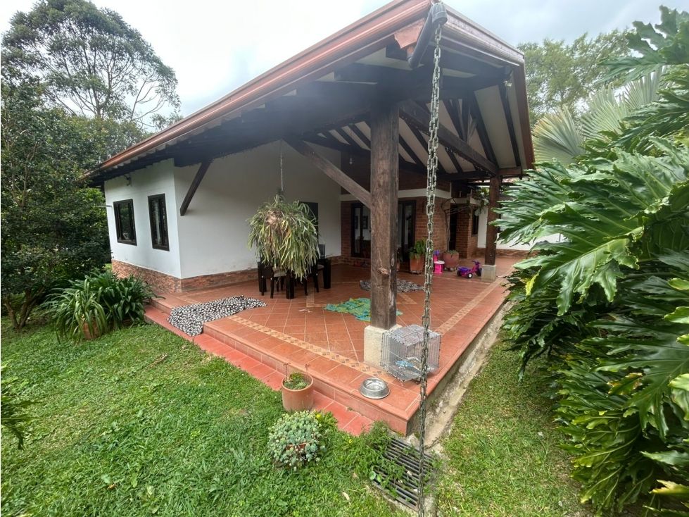 Casa Campestre en arriendo Antioquia Rionegro Alto Del Medio 330 m2 Habitaciones 3 Baños 4 Garajes 0 Precio $14000000