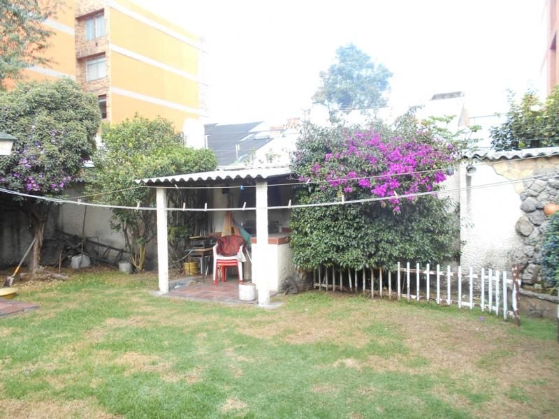 Casa en venta Cundinamarca Bogotá El Contador 225 m2 Habitaciones 3 Baños 3 Garajes 4 Precio $1800000000
