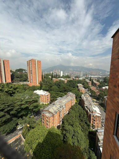 Apartamento en arriendo Antioquia Envigado Loma Del Barro 62 m2 Habitaciones 3 Baños 2 Garajes 0 Precio $2300000