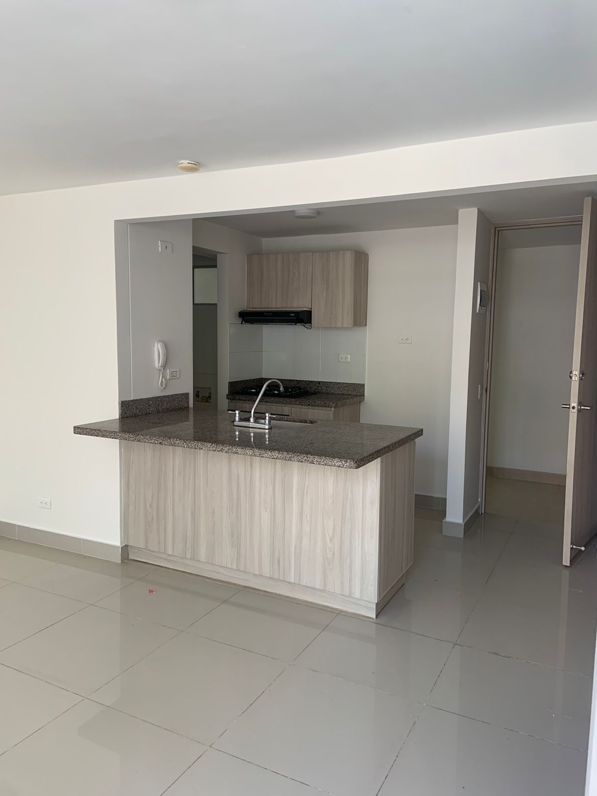 Apartamento en venta Atlántico Barranquilla Cr Madeira 55 m2 Habitaciones 2 Baños 2 Garajes 0 Precio $280000000