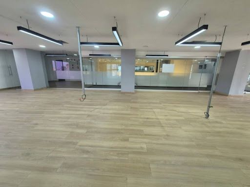 Oficina en arriendo Antioquia Medellín El Poblado 246 m2 Habitaciones 0 Baños 2 Garajes 4 Precio $21933160