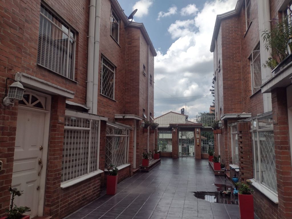 Casa en arriendo Cundinamarca Bogotá Lisboa 80 m2 Habitaciones 2 Baños 2 Garajes 1 Precio $2990000
