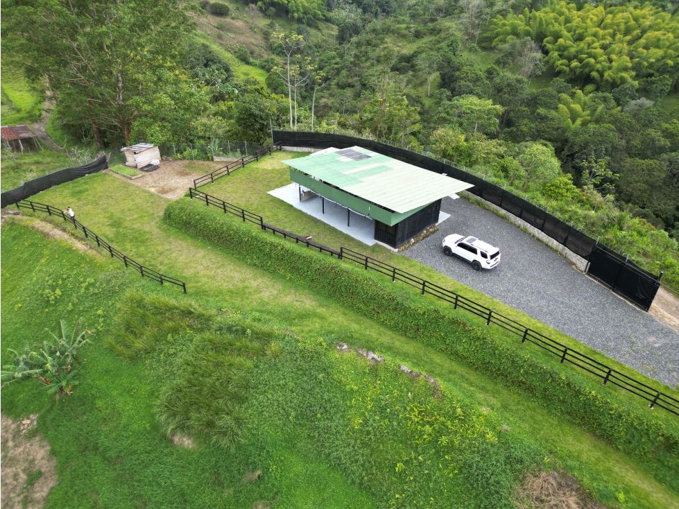 Lote en venta Risaralda Pereira Pereira 47000 m2 Habitaciones 0 Baños 1 Garajes 4 Precio $1600000000