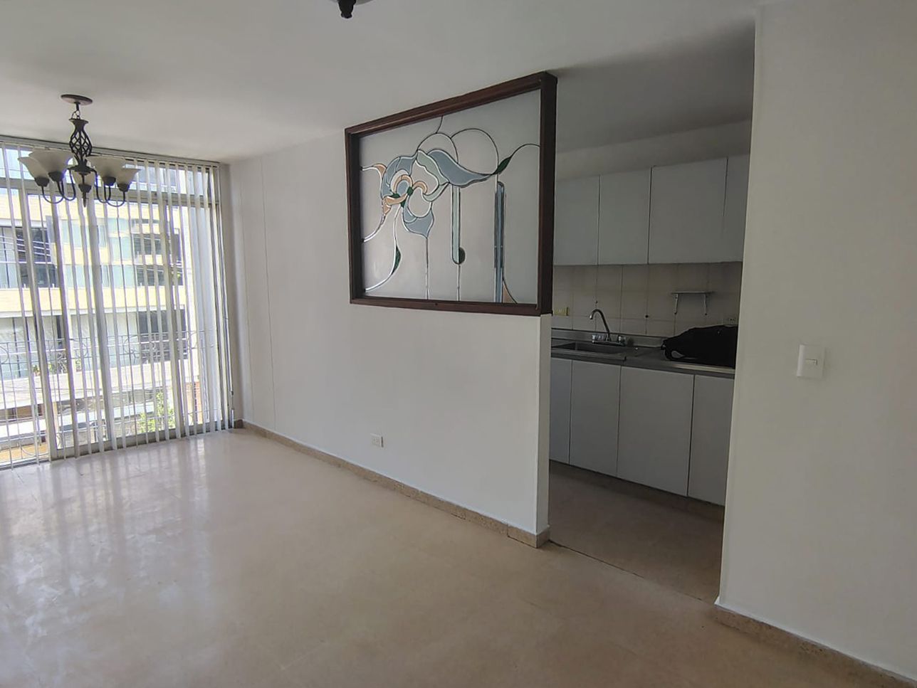 Apartamento en arriendo Antioquia Medellín Rosales 63 m2 Habitaciones 2 Baños 2 Garajes 1 Precio $2800000