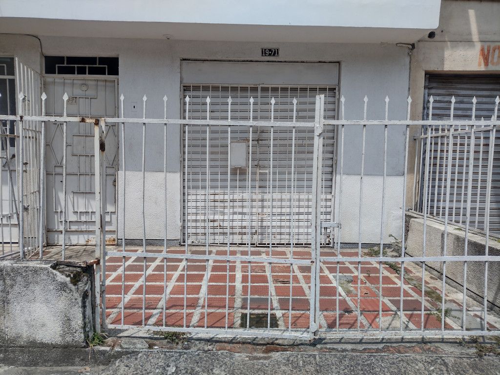 Casa en arriendo Valle Del Cauca Cali Champagnat 147 m2 Habitaciones 4 Baños 1 Garajes 0 Precio $1650000