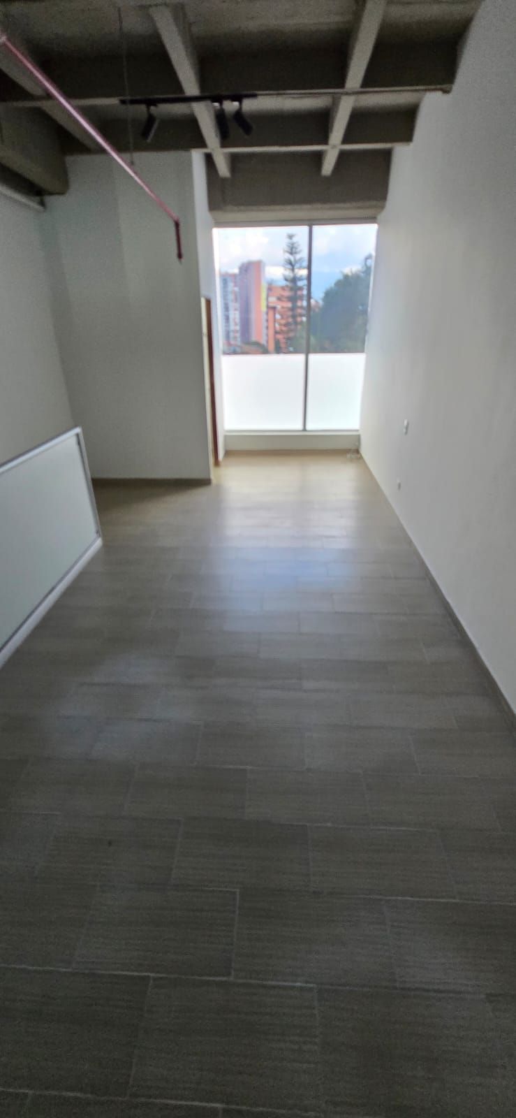 Local en arriendo Antioquia La Estrella San Andrés 25 m2 Habitaciones 0 Baños 1 Garajes 1 Precio $1700000