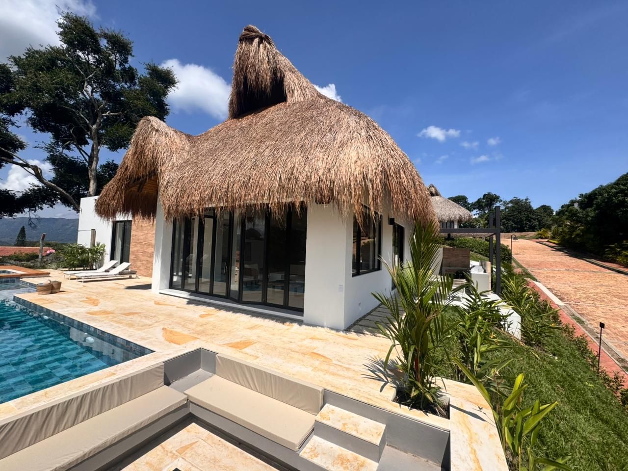 Casa en venta Cundinamarca Anapoima Anapoima 340 m2 Habitaciones 4 Baños 4 Garajes 4 Precio $2300000000